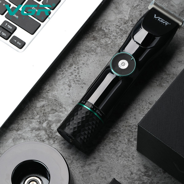 Акумуляторна Машинка Для Стрижки Clipper VGR V-256 6 Насадок LED Display Акумуляторна Машинка Для Стрижки Clipper VGR V-256 6 Насадок LED Display